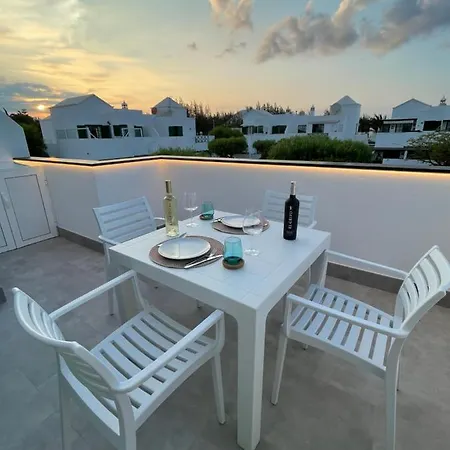 Izaro Atico De Lujo Cerca De Playa Dorada * 플라야블랑카