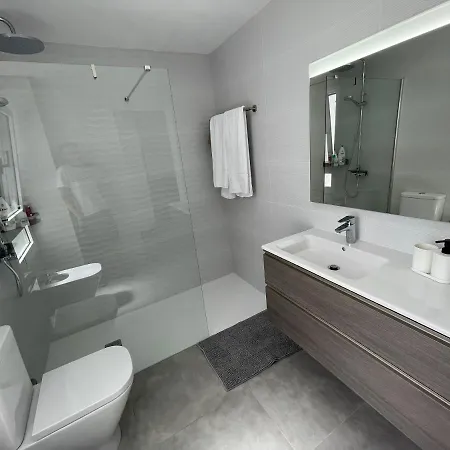 Apartment Izaro Atico De Lujo Cerca De Playa Dorada *