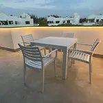 Izaro Atico De Lujo Cerca De Playa Dorada 公寓 *