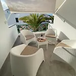 Izaro Atico De Lujo Cerca De Playa Dorada * 普拉亚布兰卡