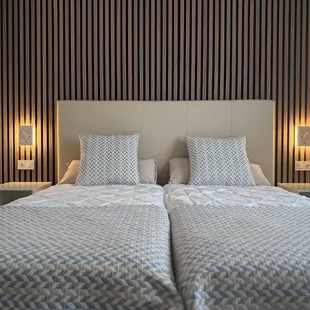 Izaro Atico De Lujo Cerca De Playa Dorada Apartman *