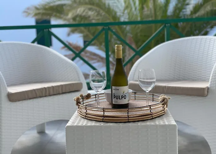 Izaro Atico De Lujo Cerca De Playa Dorada Appartamento *