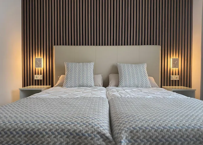 Izaro Atico De Lujo Cerca De Playa Dorada Appartamento *