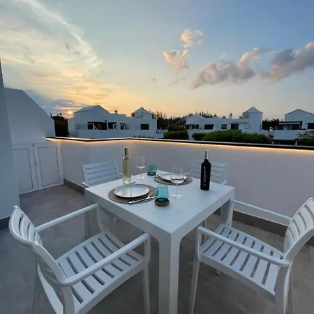 Apartmán Izaro Atico De Lujo Cerca De Playa Dorada *