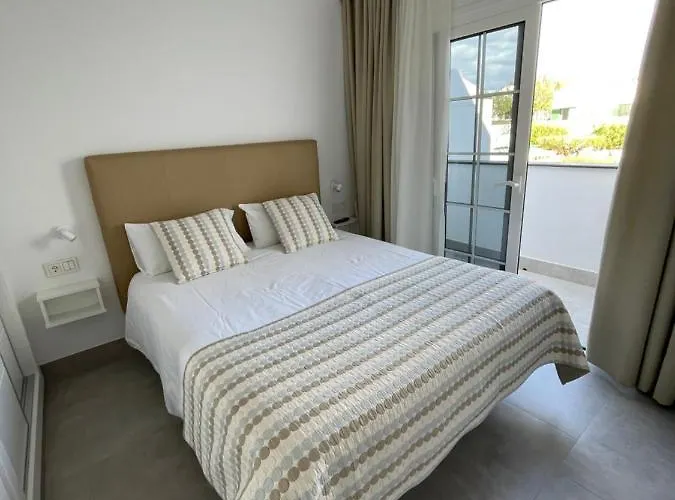 Izaro Atico De Lujo Cerca De Playa Dorada Apartamento