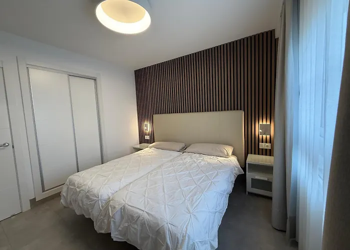 Izaro Atico De Lujo Cerca De Playa Dorada Apartamento